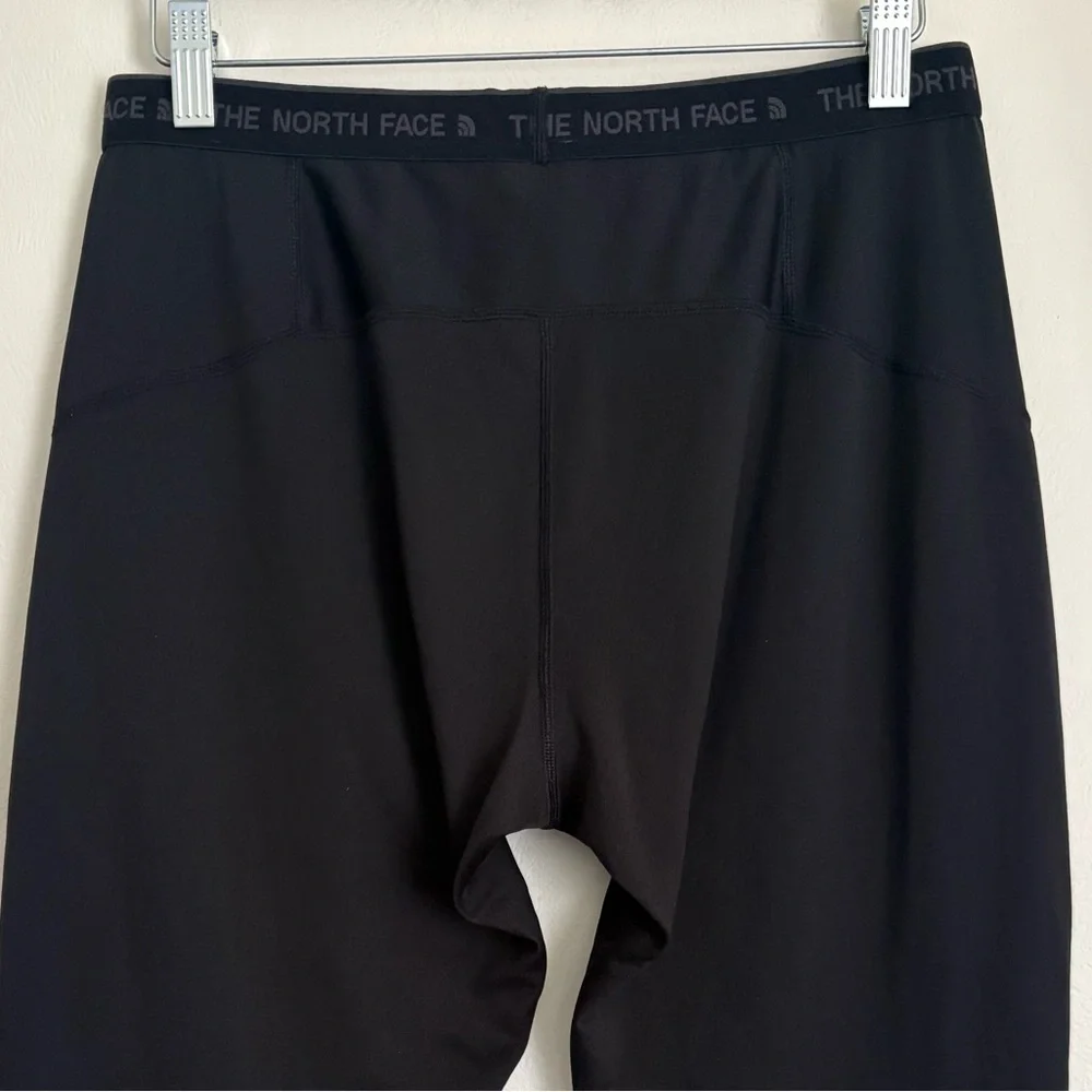 The North Face Black Performance Baselayer Flash Dry Activewear Outdoor Sz M